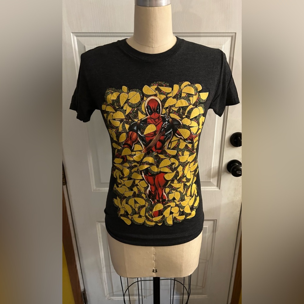 Deadpool men’s tee shirt